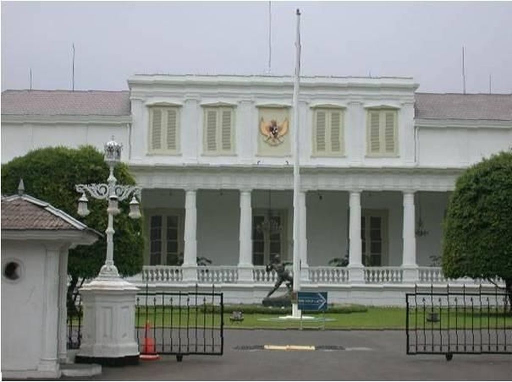 Pertemuan PSI-Jokowi Dilaporkan ke Ombudsman, Ini Respons Istana